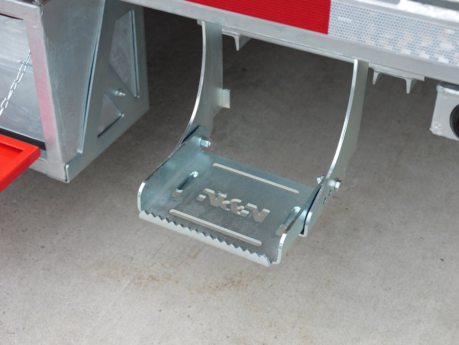 2026 N & N 24' Tilt-Deck Equipment Trailer