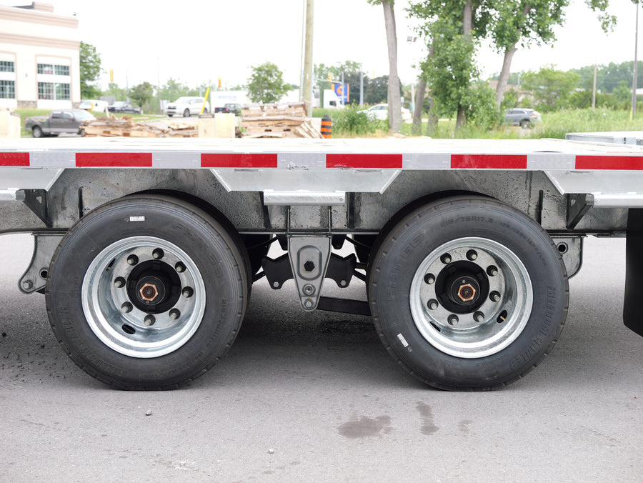 2026 N & N Buffalo Premium 25'+5' Gooseneck Equipment Trailer